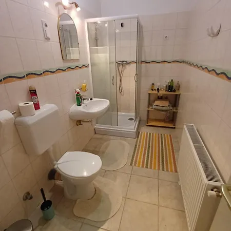 Gyoergyoek Haza 3* Έγκερ